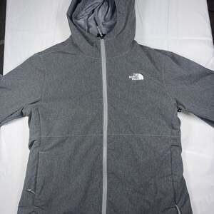The North Face Women's Shelbe Raschel Hoodie Fleece-Lined Softshell Jacket